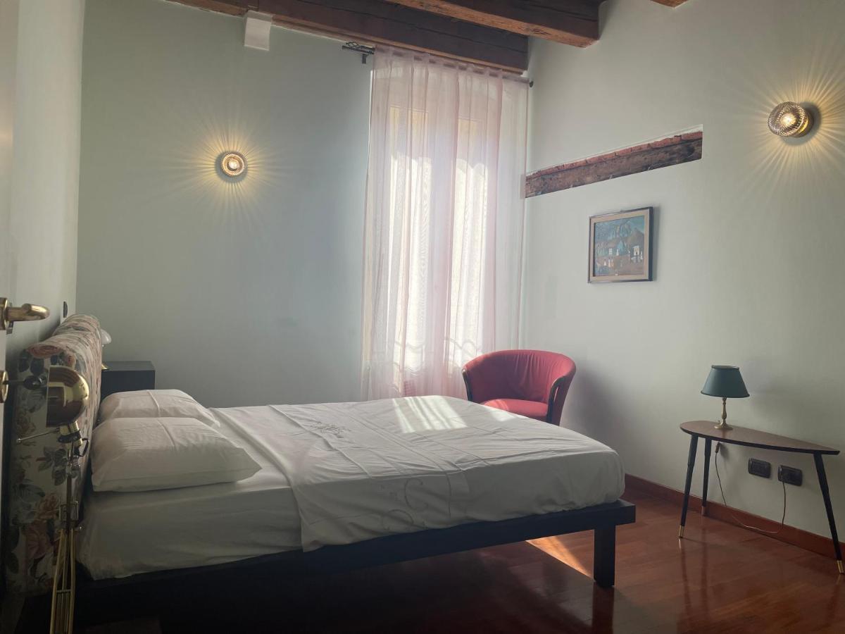 베로나 Loft Ponte Pietra 빌라 외부 사진