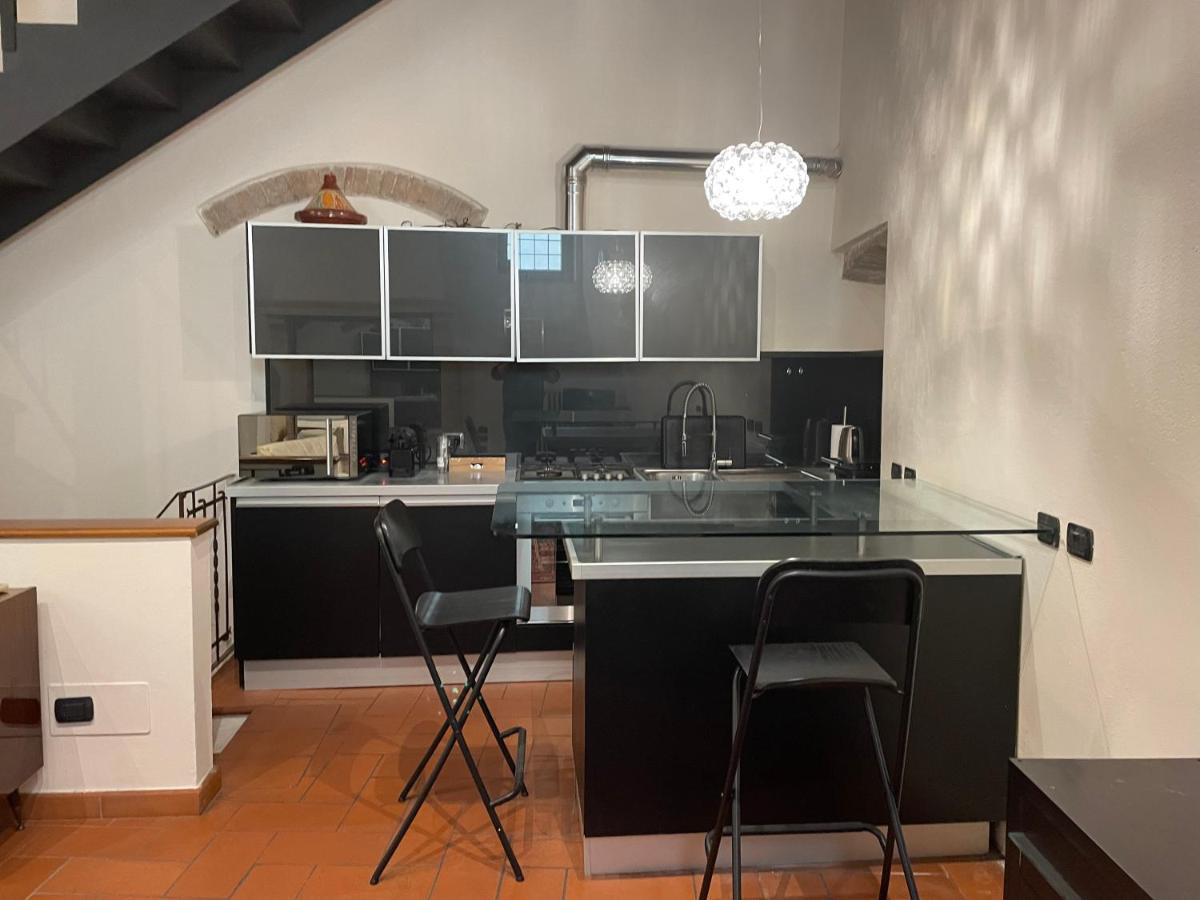 베로나 Loft Ponte Pietra 빌라 외부 사진