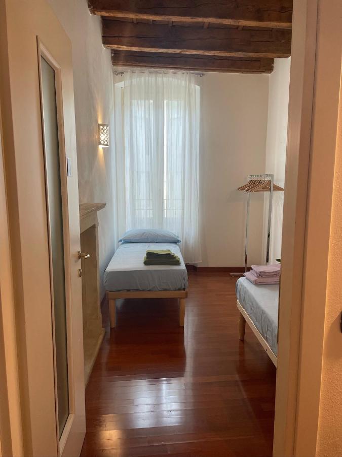 베로나 Loft Ponte Pietra 빌라 외부 사진